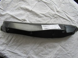 Mercedes c w204 захист крила ліва a2048890125 фото №1