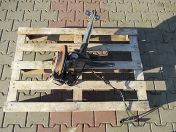 Поворотна опора лівий зад mercedes b-klasa w246 2460006 фото №1