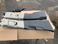 Захист стійка середнього права audi q7 4l гарна оригінал фото №1