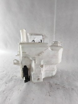 Ford focus mk3 бак склоомивача фото №1