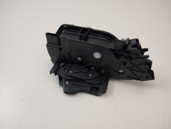 Bmw g20 g21 замок засув двері правих зад 19- фото №1