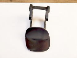 Кришка заглушка склоомивача права чорна ory mercedes e w210 fl рестайлінг 99-02 фото №1