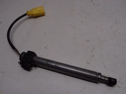 Амортизатор капота audi q5 фото №1