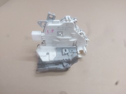 Audi a4 b8 a5 q7 4l замок дверь левый перед 7 pin фото №1