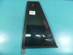 Скло двері зад ліва range rover sport i l320 фото №1