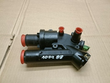 Land rover оригінальний номер bj328260ad 9657182080 шланг шланги води термостат фото №1