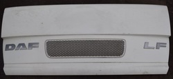 Капот передня решітка кришка daf lf фото №1