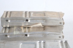 Audi a6 c5 права зона зминання зад 4b0807332d 4b0807331d фото №1