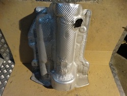 Ідеальна захист термічна шасі mercedes w213 1 фото №1