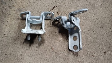 Mitsubishi space star ii петля дверь левый зад задний фото №1