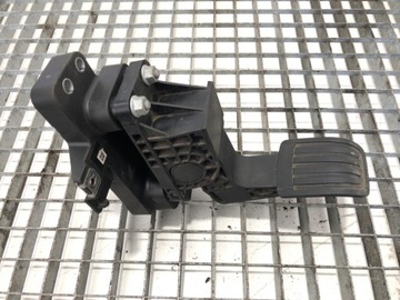 Потенціометр газу daf xf 1860240 12.9 462km педаль фото №1