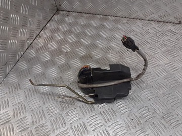 Замок двері правий перед getz 4pin фото №1