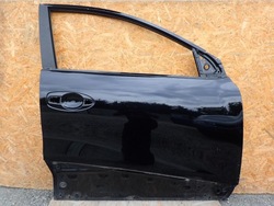 Двері праві передні перед renault kadjar 2015- фото №1