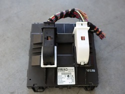 Vw beetle 5c модуль комфорта блок управления bcm штекер фото №1