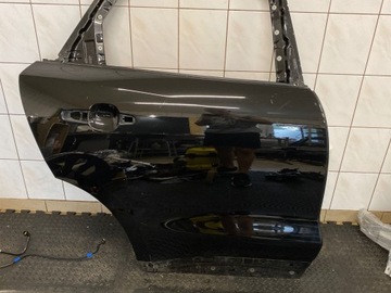 Двері задня права пошкоджена jaguar f-pace x761 фото №1