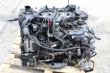 Двигатель голый стойка volvo v50 2.4 d5 d5244t13 180km фото №1