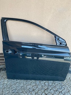 Двері перед праві polo 2g0 фото №1