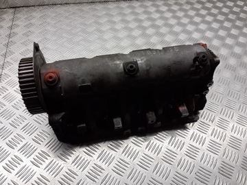 Головка renault scenic ii 1.9 dci f9q812 фото №1