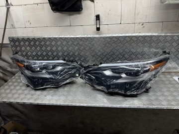 Toyota sienna 2021 лампа фара права ліва платиновий нова фото №1