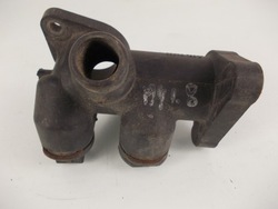 Штуцер води audi a4 b5 1,8 фото №1