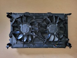 Комплект радіатор porsche macan 95b gts 3.0t 360 km фото №1