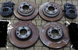 Зажимы суппорт brembo диски vw touareg 4,2 tdi фото №1