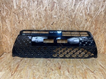 Решітка середня бампера перед toyota aygo x cross 53111-0h140 2020- фото №1