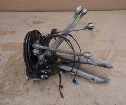 Mercedes s w222 fl підвішування задні ступиця ліві фото №1