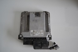 Vw passat 1.4 комп'ютер двигуна блок керування 0261s04469 03c906021a фото №1