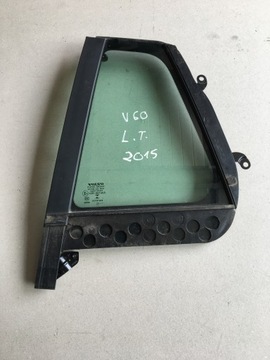 Volvo v60 i рестайлінг 13- скло двері лівий зад 2015 рік фото №1