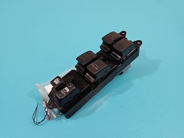 Перемикач скло toyota prius ii xw20 03-09 84820-47050 eu фото №1