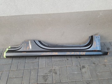 Skoda octavia 4 iv порог правые обшивка порога 5e7809602d фото №1