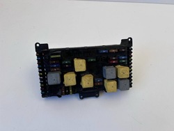 Mercedes vito 639 модуль sam коробка предохранителей 6399000800 оригинал фото №1