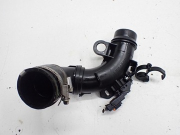 Шланг шланг труба повітря турбіни citroen c3 iii aircross 1.2 thp hn02 18r фото №1