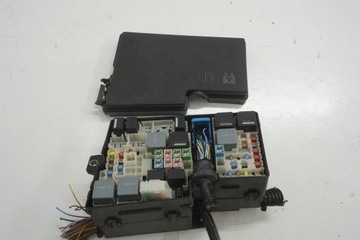 Ford c-max mk2 10-14r коробка запобіжників 1.0 ecoboost av6t-14a142-ab фото №1