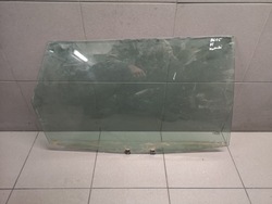 Скло двері праві зад audi a6 c5 esg avant фото №1