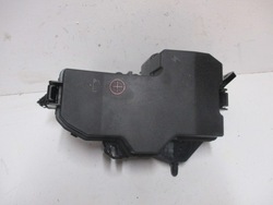 Коробка запобіжників kia niro ii 91215-at942 фото №1