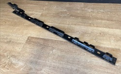 Планка порогова накладка права porsche macan оригінальний номер 95b 853 558 a фото №1