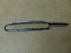 Планка хром бампера mercedes w251 r класс правая фото №1