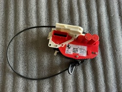 Замок двері лівих ferrari sf90 806665... фото №1