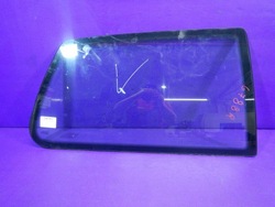 Vw golf iv 4 3d 3 двері 97-06 скло кузовна праві зад права задня фото №1