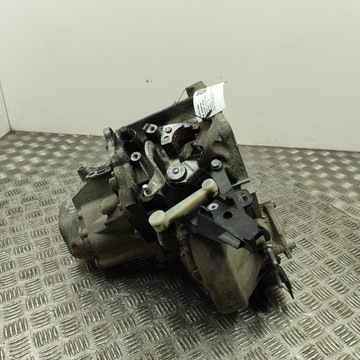 Peugeot partner 2017 механическая 6-ступенчатая коробка передач коробки передач фото №1