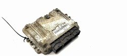Комп'ютер двигуна ecu 8200311553 nissan interstar master ii фото №1