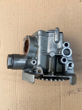 Насос масла audi a8 d3 w12 6.0 bht 07d115105k фото №1