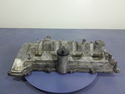 Lexus is ii 2.2 d-cat 2adfhv 177 km крышка клапанов фото №1