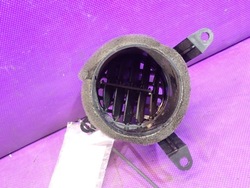 Chevrolet aveo i t200 03-08 ґрати повітропровід середня 96345900 фото №1