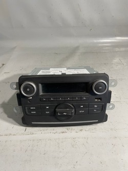 Радіо dacia duster ii usb блютуз 281156181r bez код фото №1