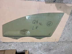 Audi q7 4l скло двері лівий перед фото №1