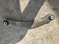 Важіль лівий зад audi a6 a7 4k a8 4n0505397a фото №1