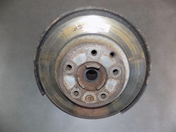 vw TOUAREG 7P поворотный кулак зад